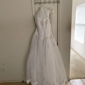 David’s Bridal Wedding dress / flower girl dresss and etc.